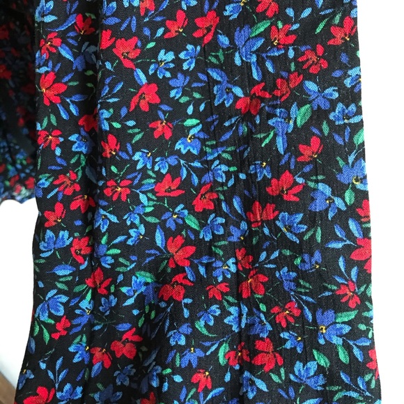 NEW Loft Floral Tie Neck Peplum Hem Blouse - Picture 5 of 9